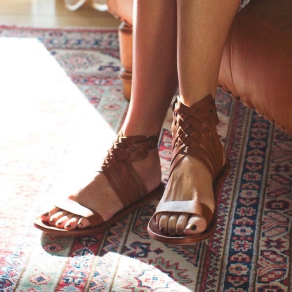 Beek - Raven Leather Sandals - 9